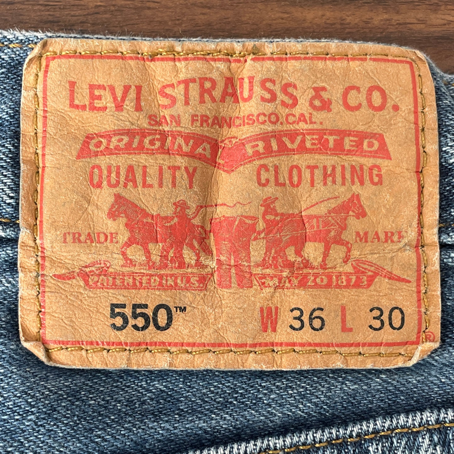 《36》LEVI’S リーバイス テーパード デニム パンツ