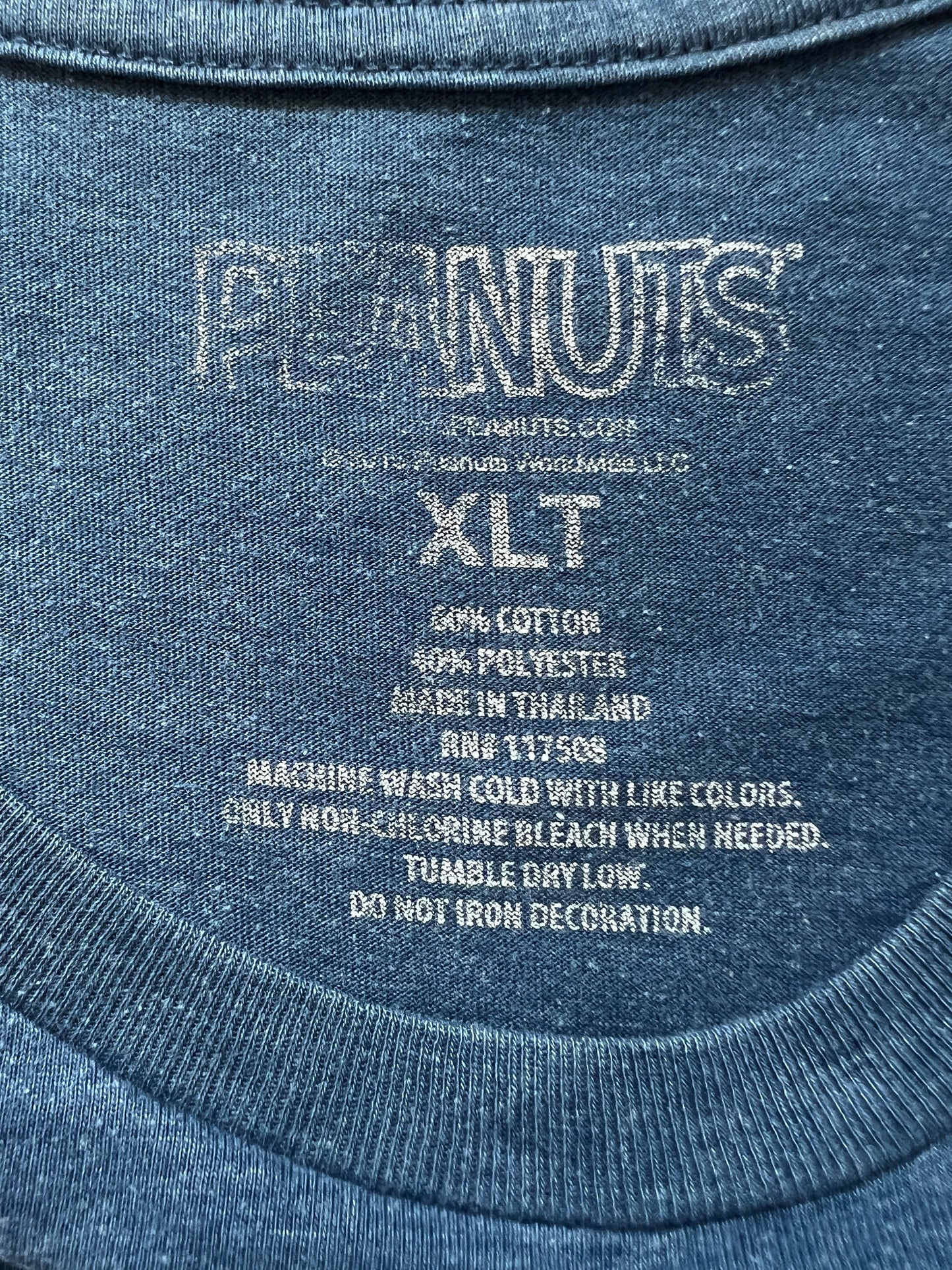 《XL》PEANUTS ピーナッツ スヌーピー Tシャツ