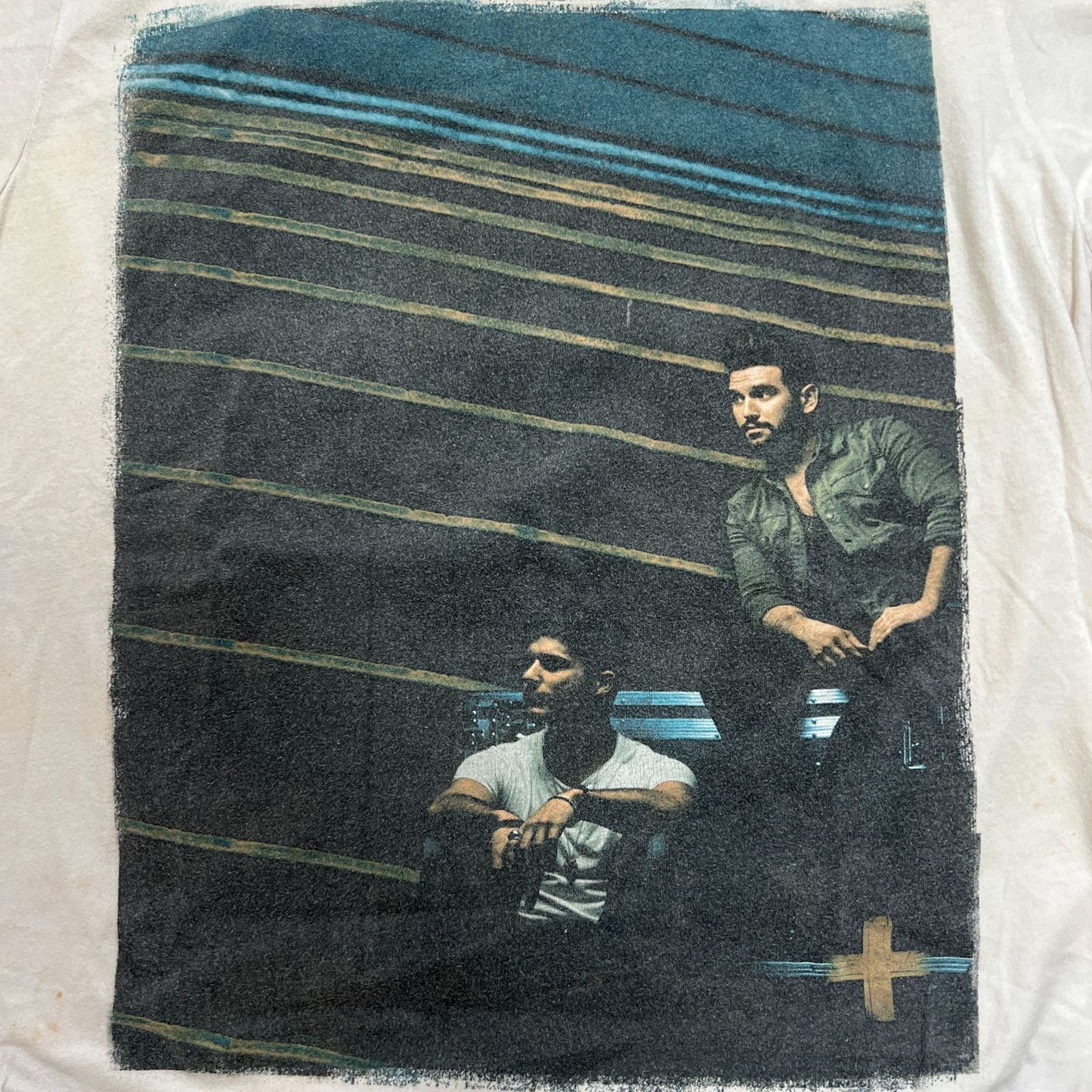 《M》CANVAS キャンバス Dan Shay Tシャツ