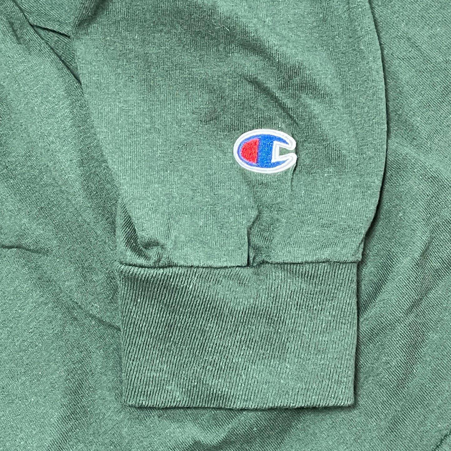 《M》Champion チャンピオン 目つき ロンT 長袖Tシャツ