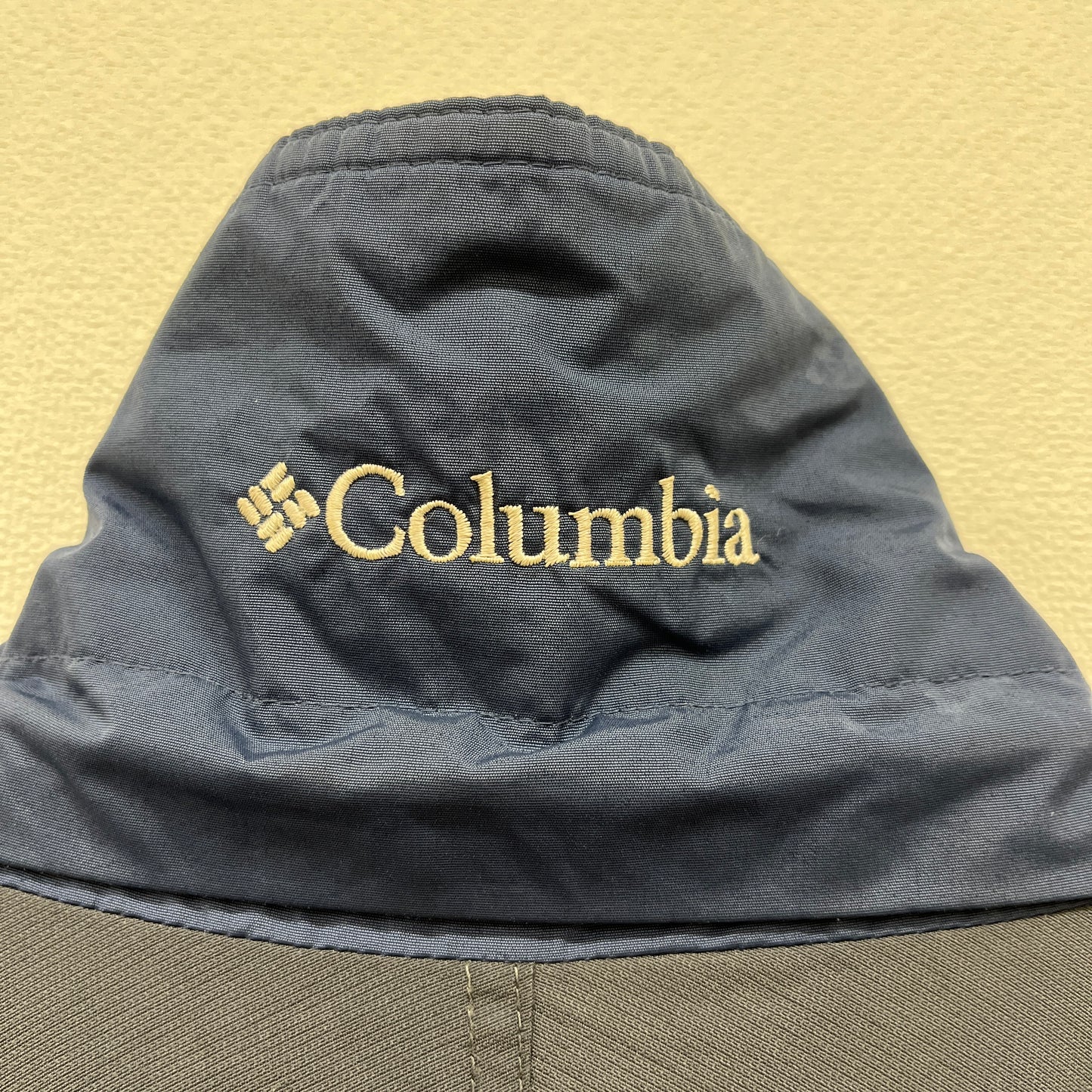 《L》Columbia コロンビア マウンテン ジャケット アウター